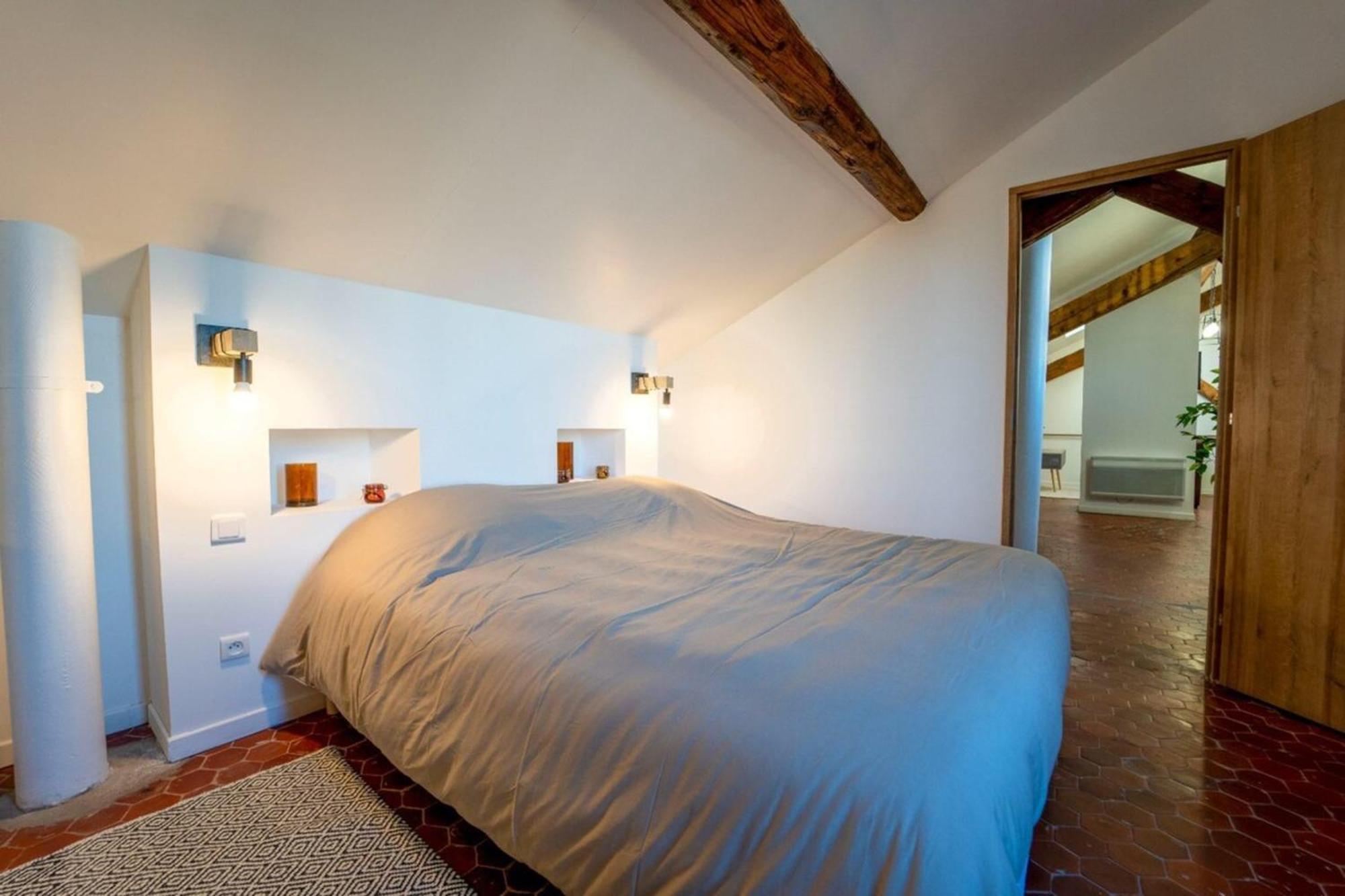 Authentique Studio Hypercentre - Clim - Wifi Apartment นีมส์ ภายนอก รูปภาพ