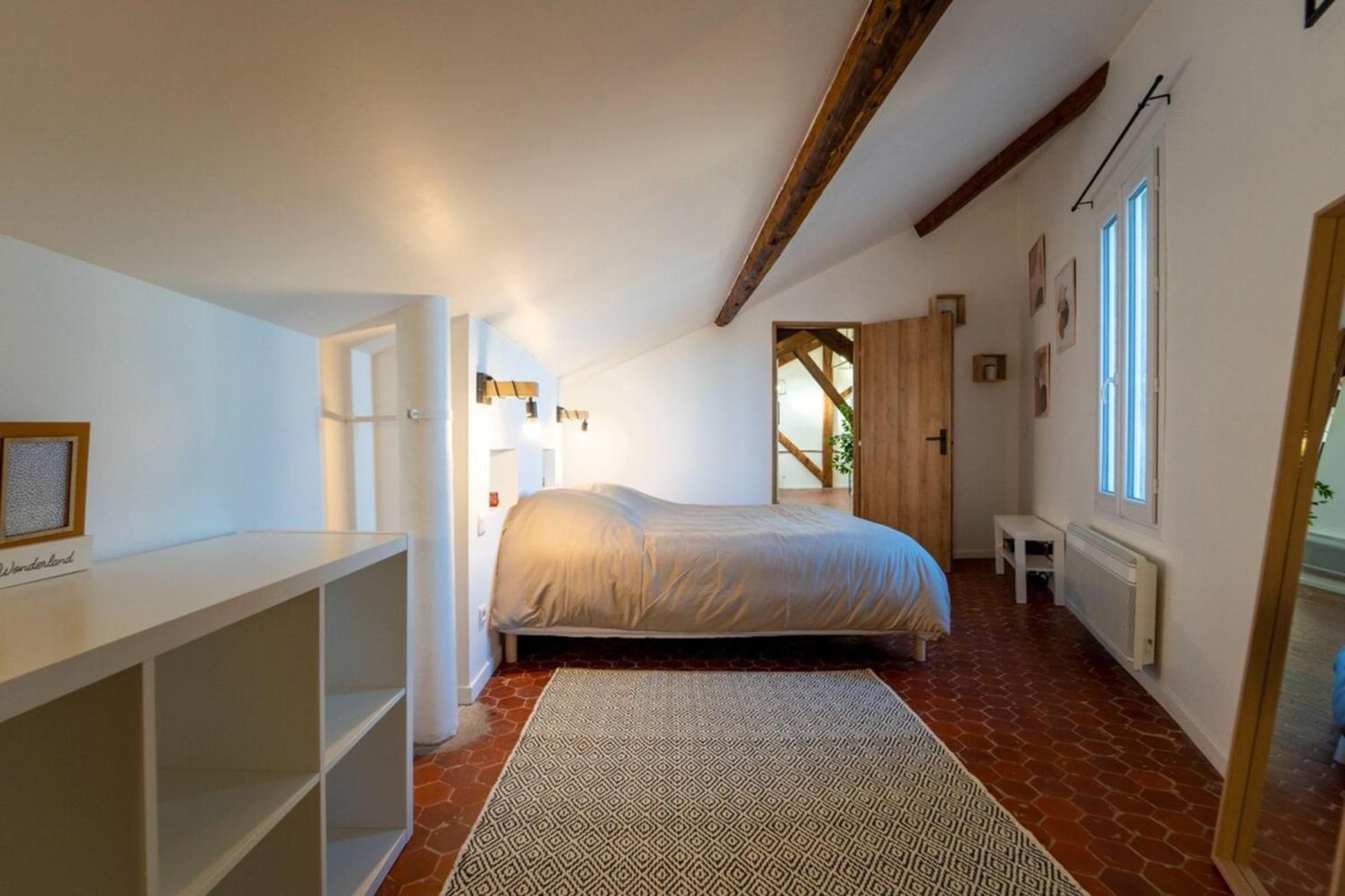 Authentique Studio Hypercentre - Clim - Wifi Apartment นีมส์ ภายนอก รูปภาพ